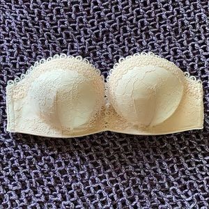 Victoria’s Secret Bombshell Strapless Nude 36C